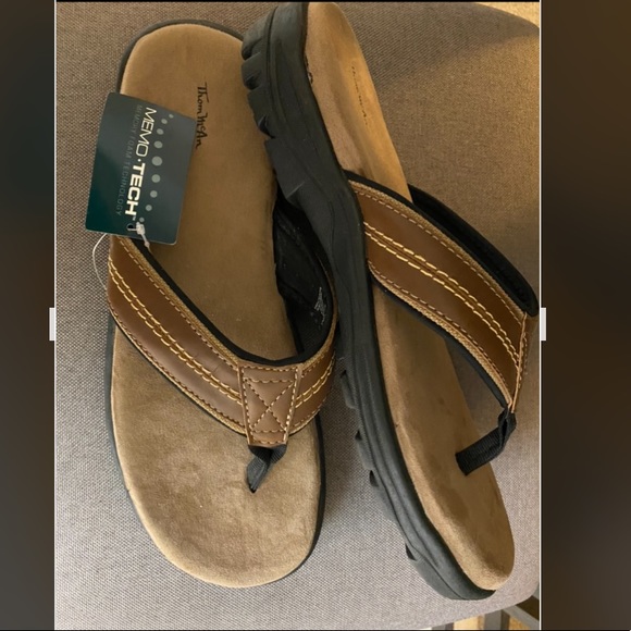 Thom McAn | Shoes | Thom Mcan Sandals Flip Flops Nwt Memo Tech | Poshmark